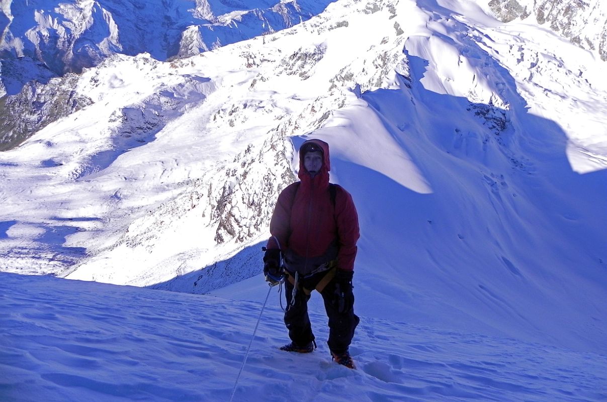 10 Jerome Ryan Looking Up Thinking It Is Still A Long Way To Go To The Chulu Far East Summit 